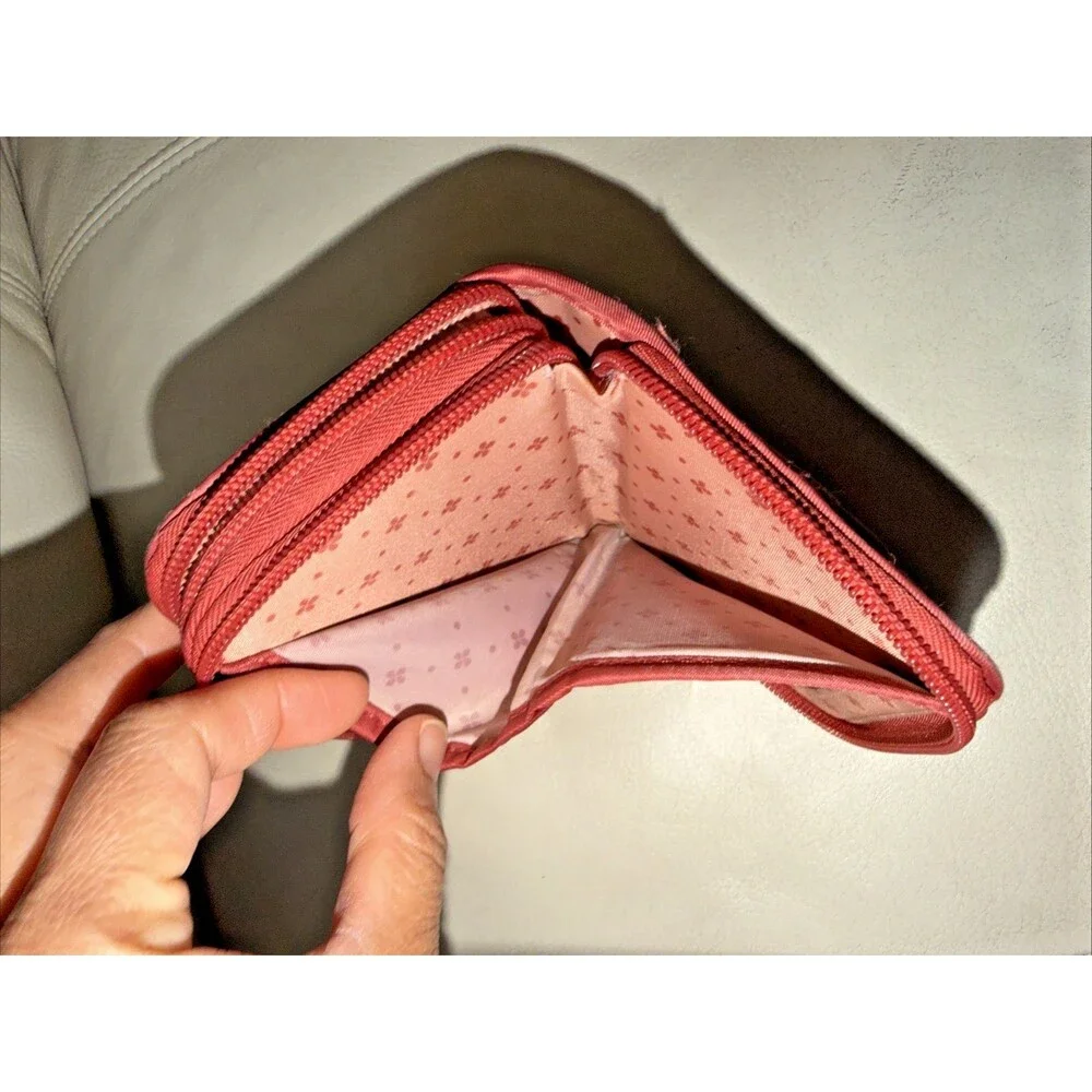 lug zip wallet